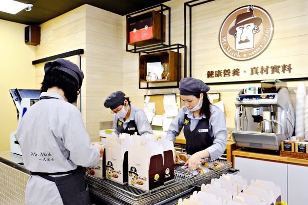 網購宅配美食-馬可先生雜糧麵包烘焙坊