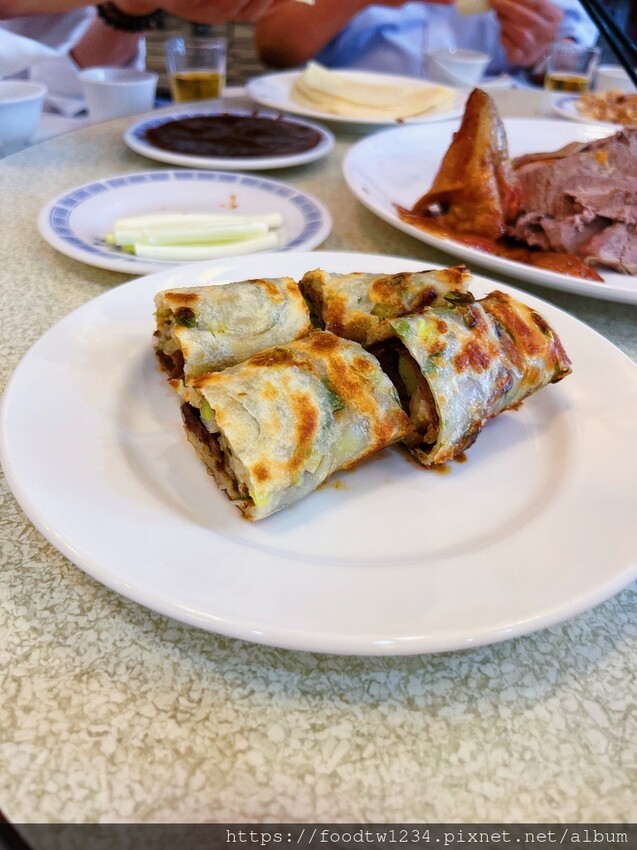 [台北中式]中正區中正紀念堂站「台北真北平餐廳」老字號打牙祭