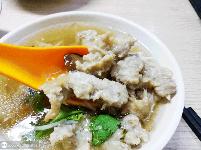 【台北中正】金峰魯肉飯 | 中正紀念堂、南門市場附近排隊美食 觀光客多 魯肉飯、焢肉飯、肉羹湯都不錯