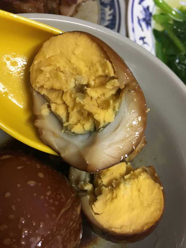 中正紀念堂金峰魯肉飯魯鴨蛋 金峰,滷肉,魯肉,鐤邊,鼎邊,肉羹,中正紀念堂,Chinese restaurant,新東南,人氣,排隊, 貪吃里昂,大食女,我不是他媽媽