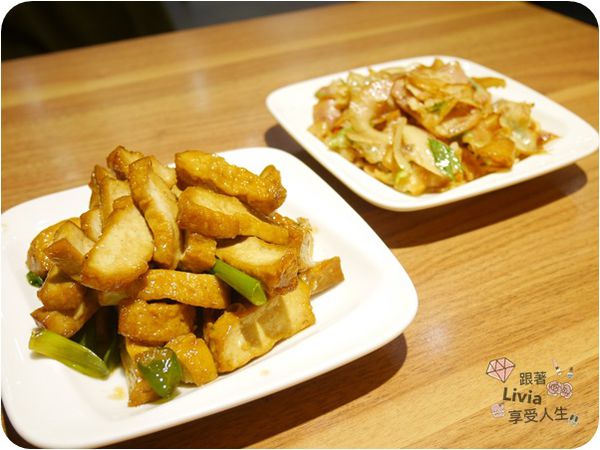 美食。餐廳│ 台北中正區 台北車站 良品牛肉麵 台北車站美食 台北車站牛肉麵 台北必吃老店 ❤跟著Livia享受人生❤