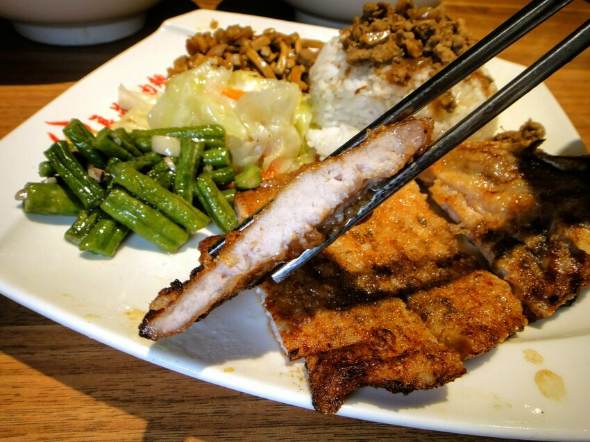 【美食】「良品牛肉麵」台北國際牛肉麵節得獎店家，北車美食推薦、北車牛肉麵推薦 (附菜單)