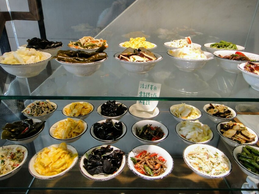 【美食】「良品牛肉麵」台北國際牛肉麵節得獎店家，北車美食推薦、北車牛肉麵推薦 (附菜單)