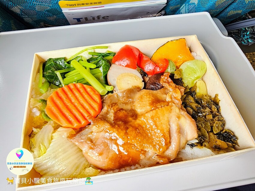 [食]搭乘台灣高鐵賞風景吃美味便當最對味 以寶島花卉意象全新設計 卡娜赫拉的小動物聯名餐盒