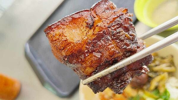 【台北美食】鄭記豬腳飯｜被豬腳耽誤的好吃東坡肉飯！