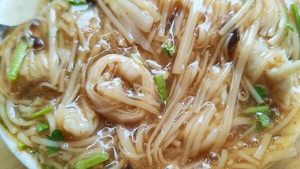 【台北美食】同安街麵線羹|就算非用餐時間也大排長龍的爆人氣小吃店