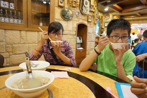 11694893_436779669826798_3642081063918793791_n