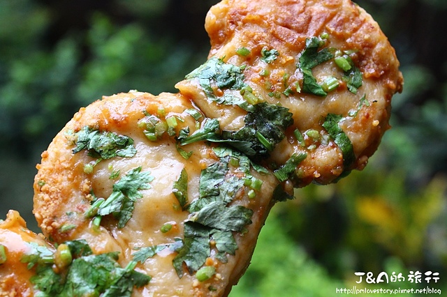 【捷運公館】珍記豬血糕--一個銅板就能同時品嚐肉粽、甜不辣、豬血糕呢!!!