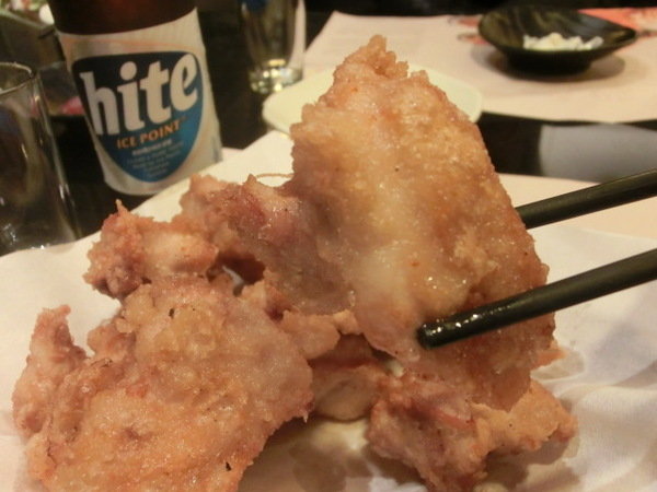 阿里郎村落:來自星星的炸雞~外酥內嫰爆汁的口感超美味!歡迎來到阿里郎村落品嚐你不可不知的好味道喔❤