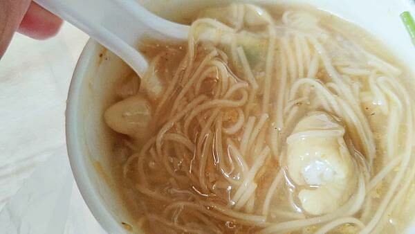 【台北美食】正宗阿桑大腸麵線｜網路評價４.５顆星評價爆高的大腸麵線店