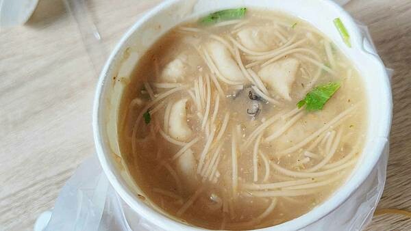 【台北美食】正宗阿桑大腸麵線｜網路評價４.５顆星評價爆高的大腸麵線店