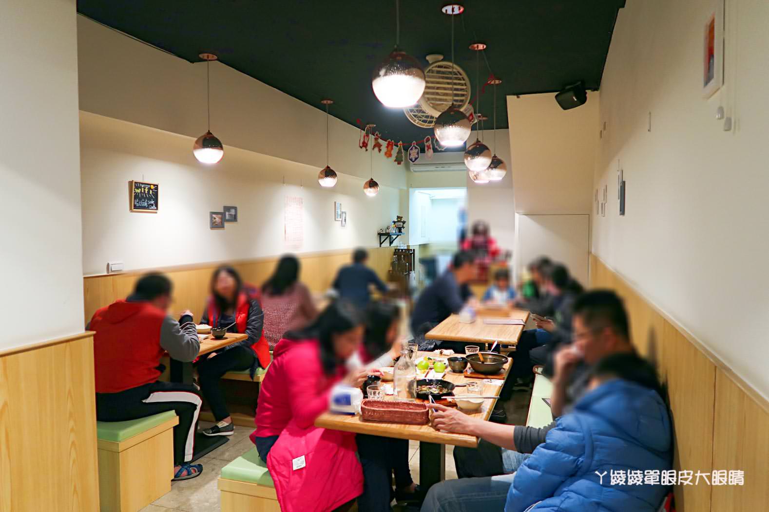 台北捷運中正紀念堂站｜隱藏版閣樓在晴天廚房！平價美食推薦