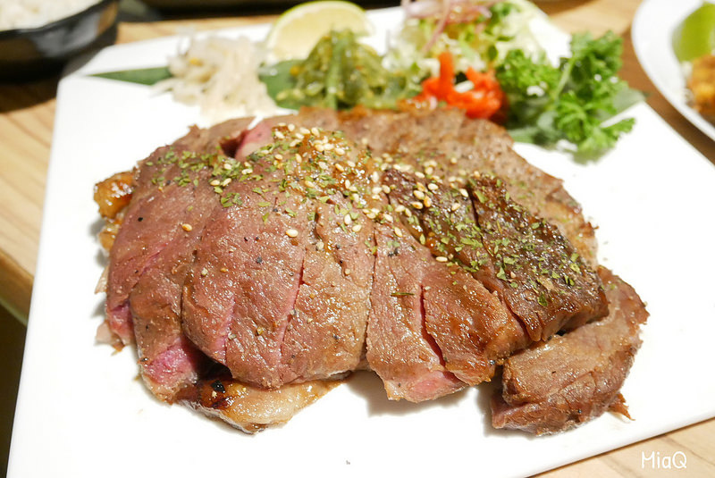 美食 ▍台北 中正紀念堂 吃超飽的平價日式簡餐。晴天廚房 (23).jpg