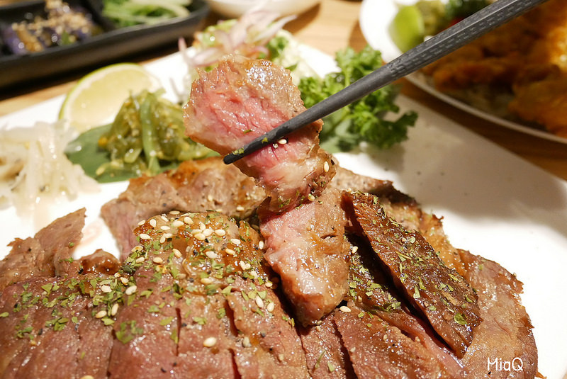 美食 ▍台北 中正紀念堂 吃超飽的平價日式簡餐。晴天廚房 (7).jpg