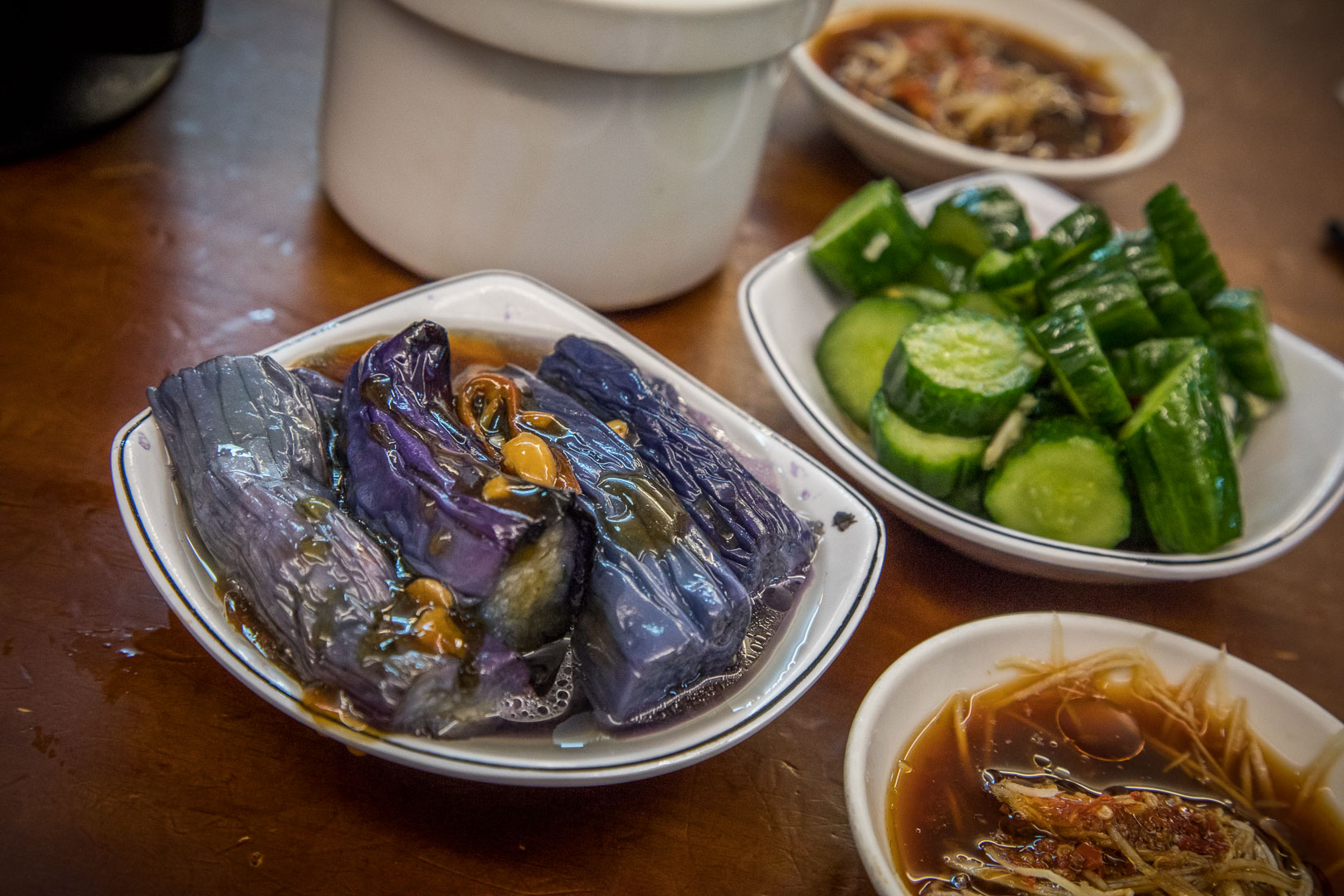 文山區福鼎湯包被譽為平民版鼎泰豐！路邊攤親民價，CP值爆棚人氣湯包專賣店～