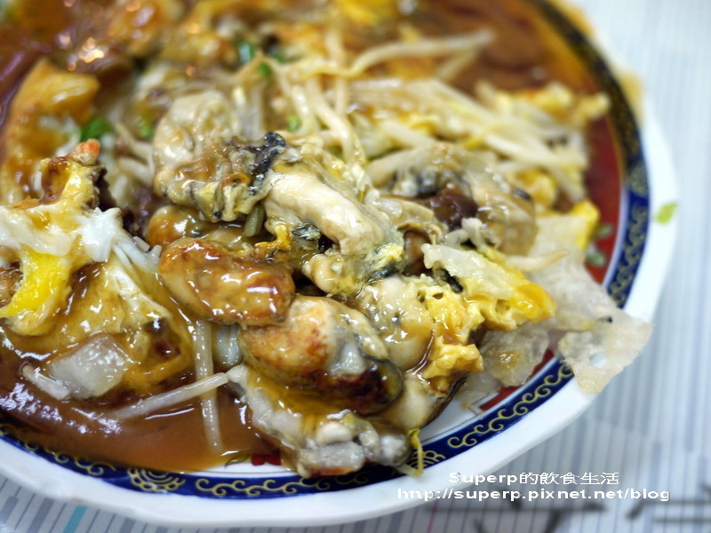 [南台灣食記]台南小吃二連發之阿松豬舌割包和石精臼蚵仔煎