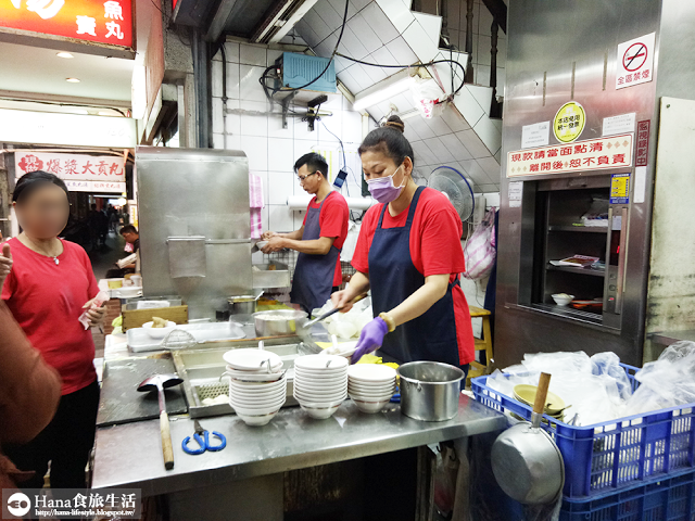 【台北大同】阿桐阿寶四神湯 | 近寧夏夜市 雙連四十年人氣宵夜美食 吃一碗精神全來四神湯 古早味肉粽&大肉包