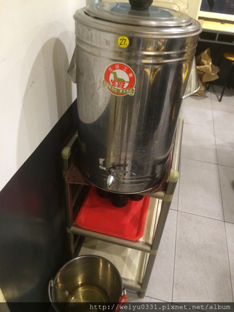 世新學生最愛!景美夜市美食、文山區價格親民人氣小火鍋-《景美牢鍋》