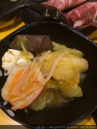 世新學生最愛!景美夜市美食、文山區價格親民人氣小火鍋-《景美牢鍋》