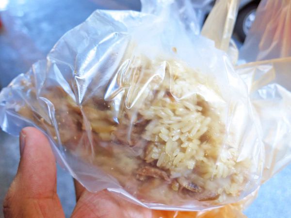 【台北萬華美食】阿婆油飯-食尚玩家推薦40年老店 【台北萬華美食】阿婆油飯-食尚玩家推薦40年老店