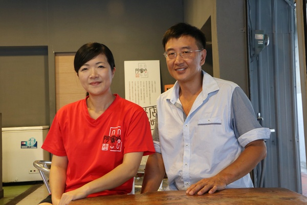 高雄 鹽埕。傳香一甲子老店，阿囉哈滷味(創始店)