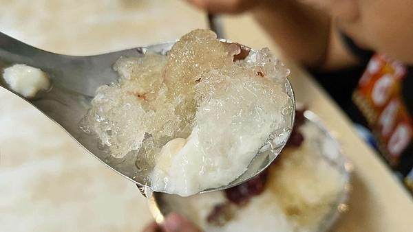 台北市文山區福美阿姨的店｜比臉還要巨大份量的雞排與炒飯，超大份量好吃的沒有話說