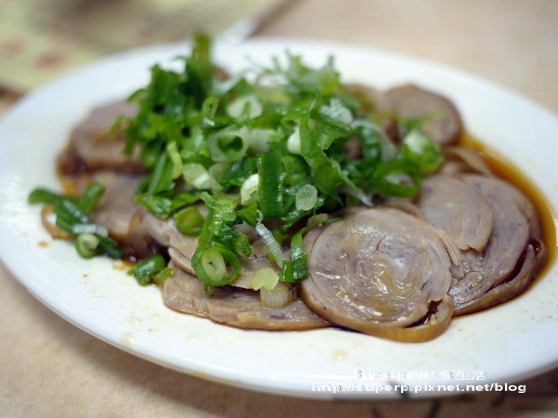 [小店食記]台北吳興街的穆記牛肉麵之超讚斤餅