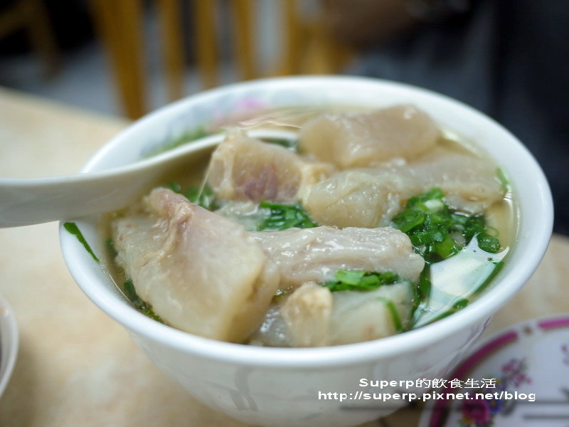 [小店食記]台北吳興街的穆記牛肉麵之超讚斤餅
