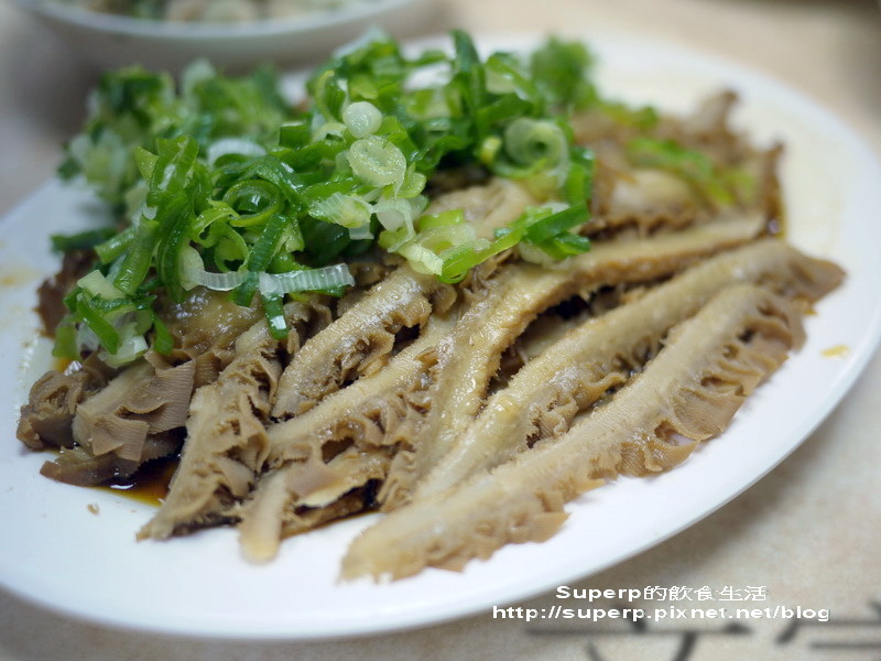 [小店食記]台北吳興街的穆記牛肉麵之超讚斤餅