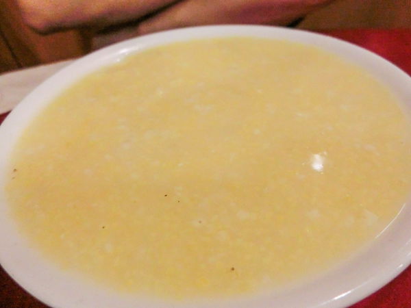 富順樓 - 若要再訪得先等小熊拿冠軍