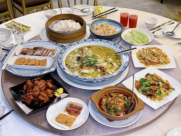 信義區聚餐首選！捷運永春站湘菜 彭園台北館推薦，左宗棠雞 酸菜魚必吃。