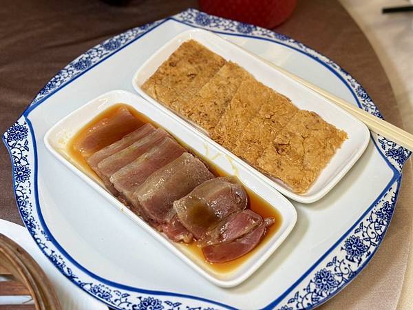 信義區聚餐首選！捷運永春站湘菜 彭園台北館推薦，左宗棠雞 酸菜魚必吃。