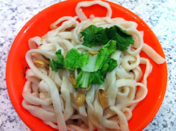 南村小吃店(小凱悅)：好吃~有個性的服務~但還是想再去吃~~