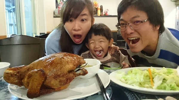 清境農場青青草原:南投~清境農場 青青草原+清境天空步道~親近大自然的美~餵食可愛羊咩咩~親子同遊好景點~