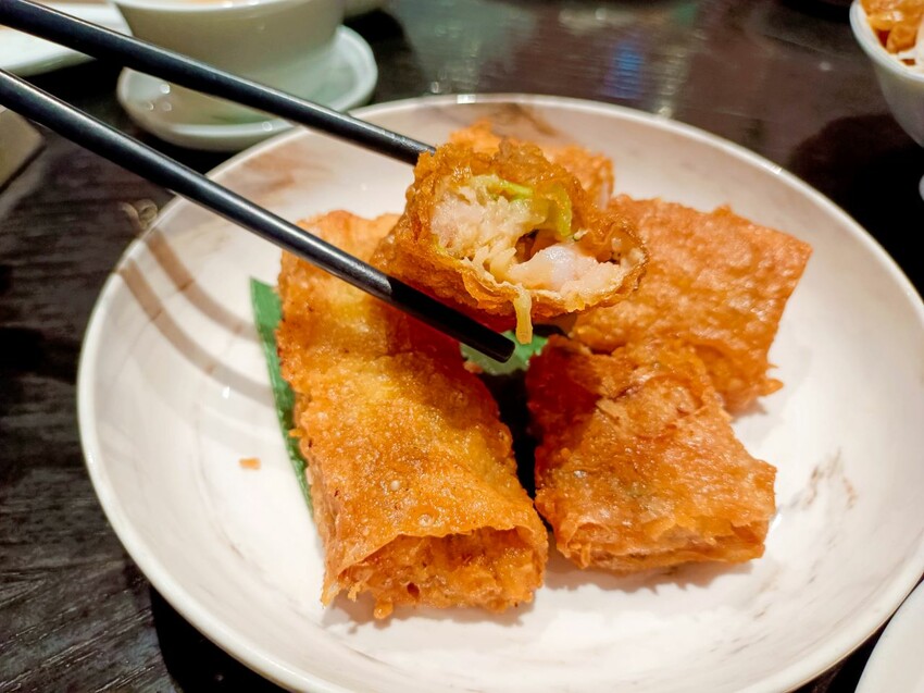 廣式燒鴨饗宴美味烤鴨細緻肥嫩,加點米其林等級港點只要99元