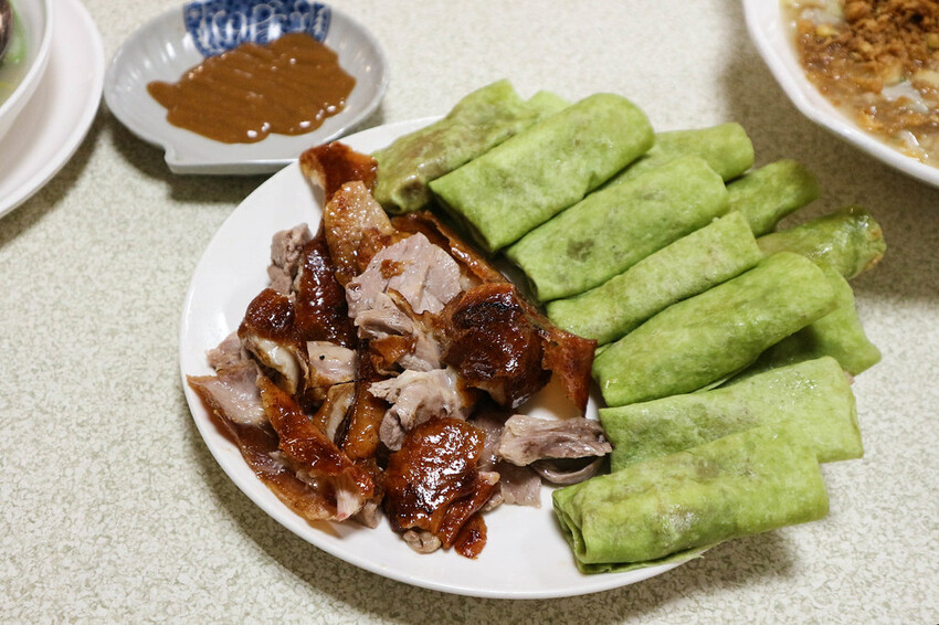 廣式燒鴨饗宴美味烤鴨細緻肥嫩,加點米其林等級港點只要99元