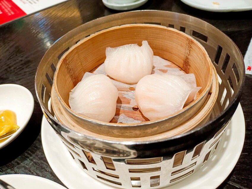 廣式燒鴨饗宴美味烤鴨細緻肥嫩,加點米其林等級港點只要99元