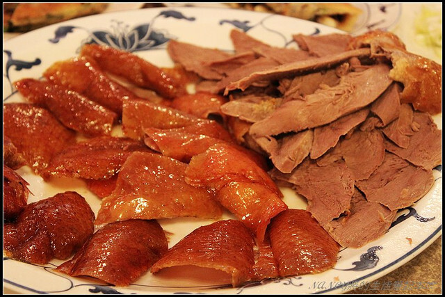 廣式燒鴨饗宴美味烤鴨細緻肥嫩,加點米其林等級港點只要99元