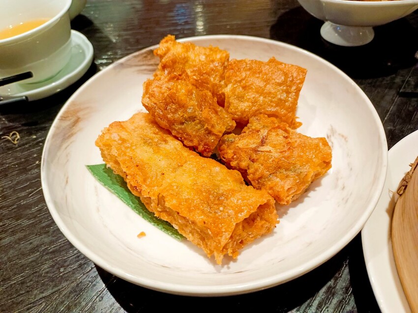 廣式燒鴨饗宴美味烤鴨細緻肥嫩,加點米其林等級港點只要99元