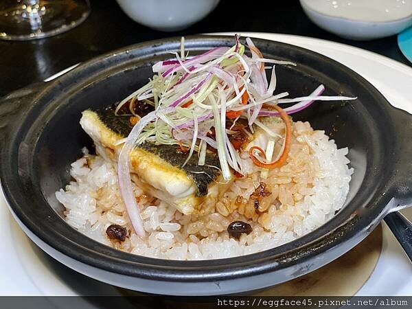 [信義區美食] 寒舍食譜 (台北寒舍艾美酒店) 港點粵菜中式料理 招牌先知鴨/稻草牛 包廂餐廳 #信義區市政府美