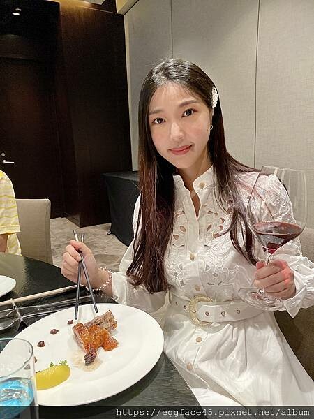 [信義區美食] 寒舍食譜 (台北寒舍艾美酒店) 港點粵菜中式料理 招牌先知鴨/稻草牛 包廂餐廳 #信義區市政府美