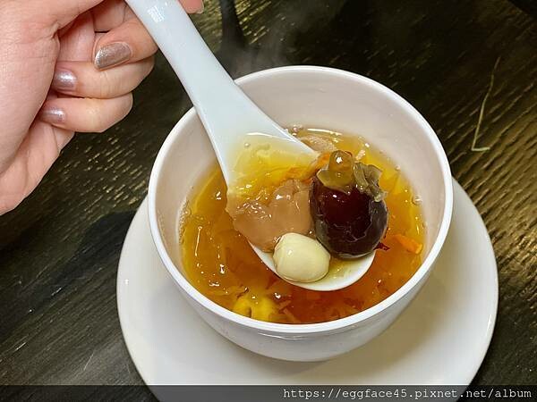 [信義區美食] 寒舍食譜 (台北寒舍艾美酒店) 港點粵菜中式料理 招牌先知鴨/稻草牛 包廂餐廳 #信義區市政府美