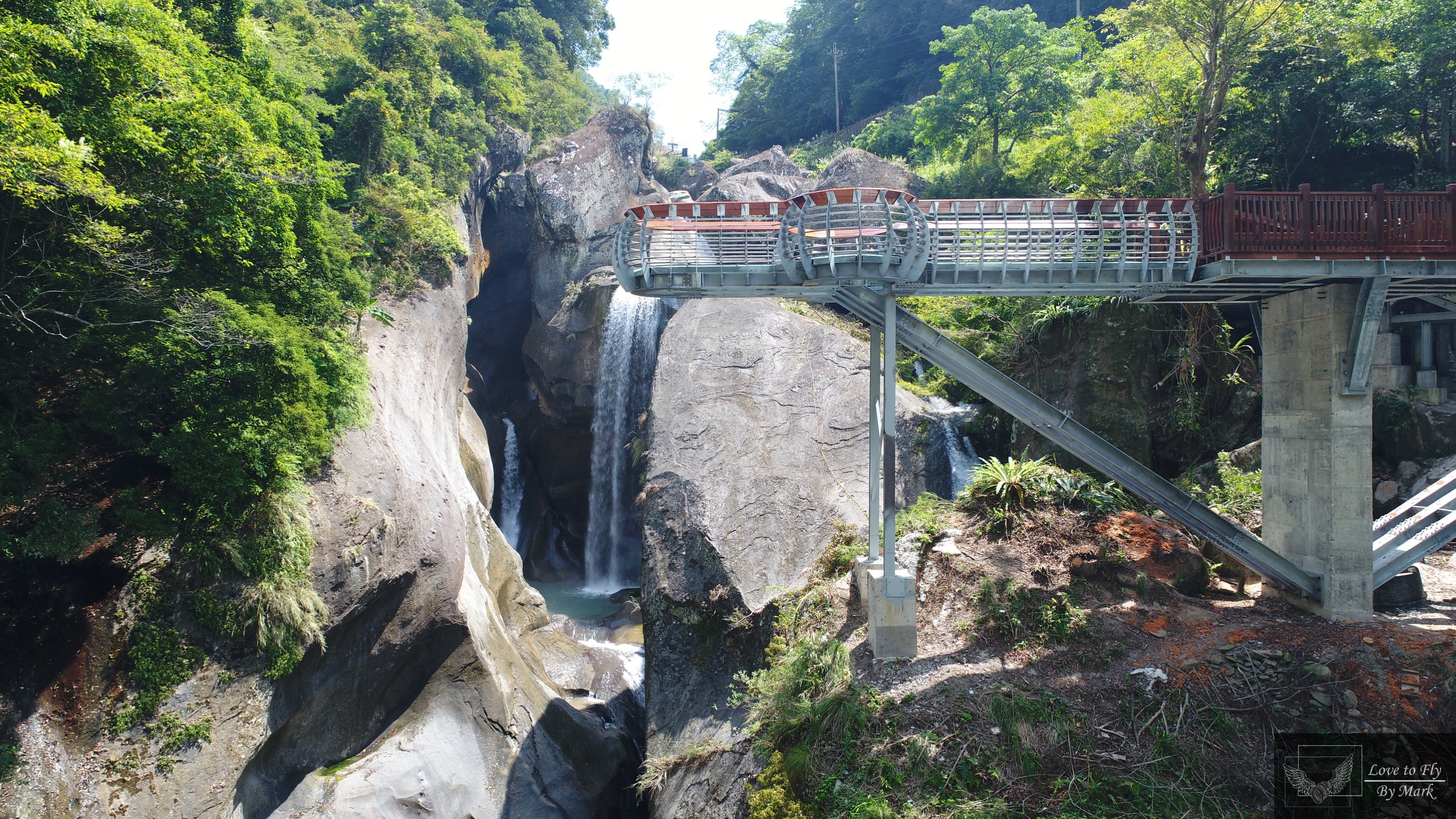 新竹尖石旅遊景點!青蛙石天空步道最新報導,門票|開放時間|地址|停車場資訊|交通方式|線上預約