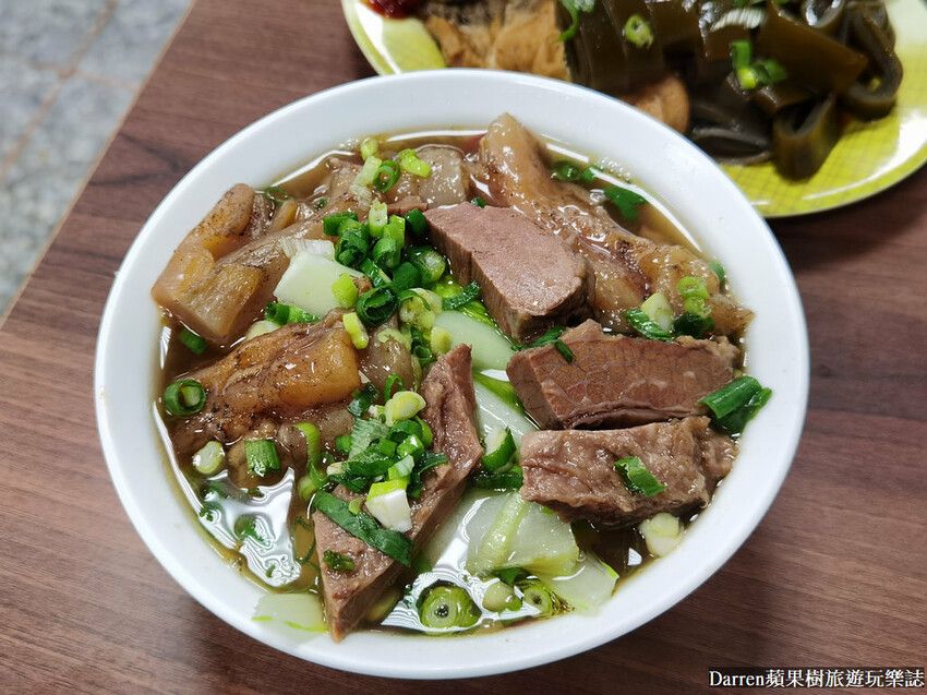 林家牛肉麵|吳興街美食/網傳林東芳爸爸開的牛肉麵(菜單價錢)