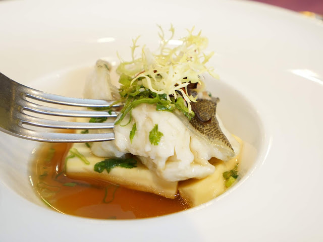 2020台北婚宴首選。君悅酒店。最夢幻的婚宴場地、五星飯店喜宴菜色、婚宴試菜分享!璀璨專案菜單搶先看!