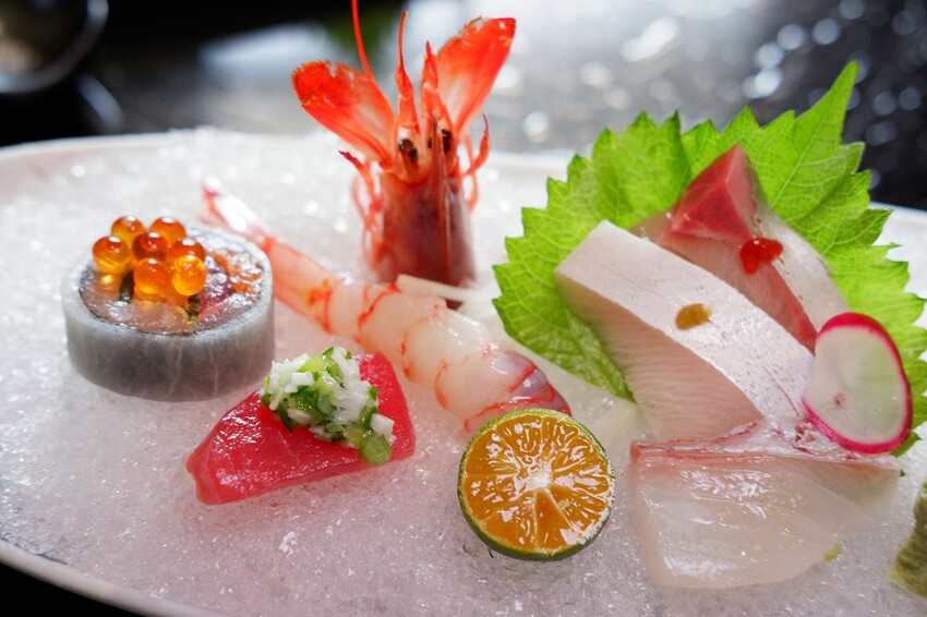 台北市信義區【台北信義區懷石料理推薦】心月懷石料理  料理精緻且所有食材道道精選，食材烹調重視原味及特性，沒有過度