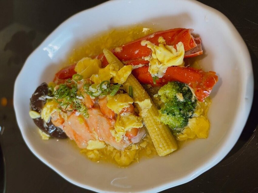 台北市信義區【台北信義區懷石料理推薦】心月懷石料理  料理精緻且所有食材道道精選，食材烹調重視原味及特性，沒有過度