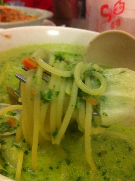 大蒜義式加州廚房：好吃又親民的價錢~還有特別的口味優~