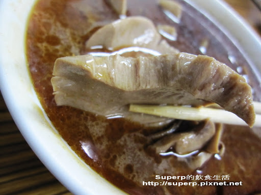 [小店食記]台北的施家麻油腰花之暴量腰花湯