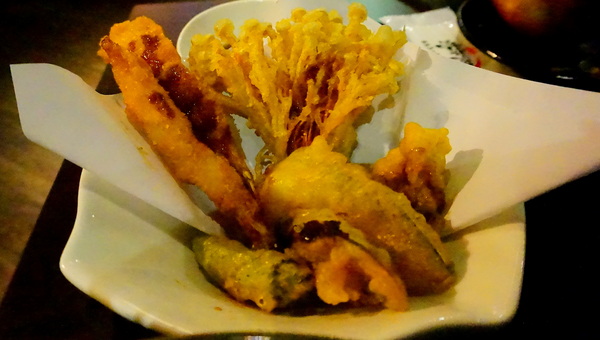 食藝 日式創意料理&涮涮鍋：【台北．信義區】食藝－『美學藝術風．精緻涮涮鍋』